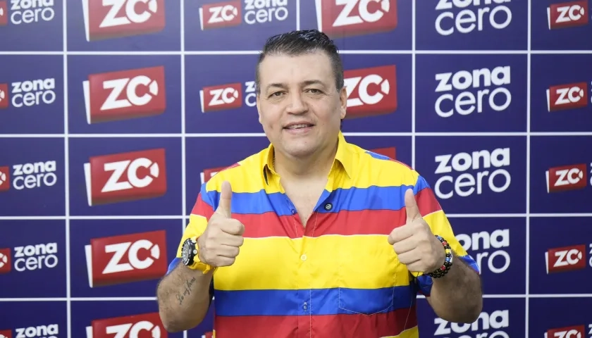El cantante José Luis Morrón en las instalaciones de Zona Cero.