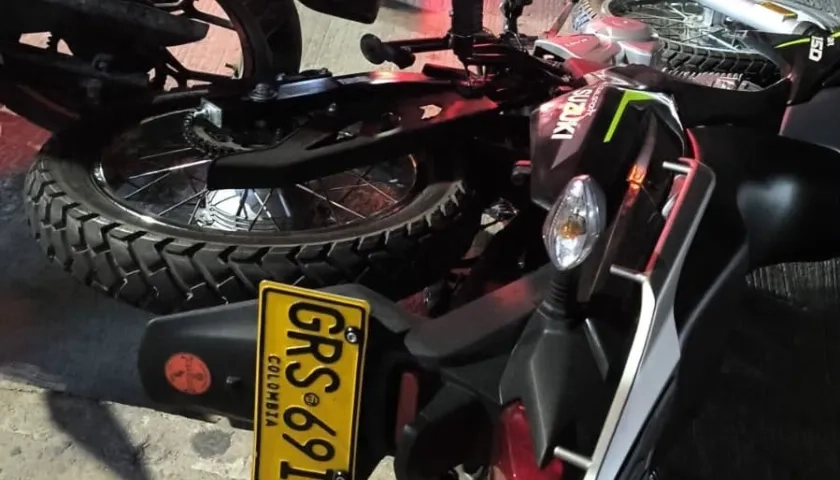 Motocicleta involucrada en el siniestro vial en Avenida Las Torres. 
