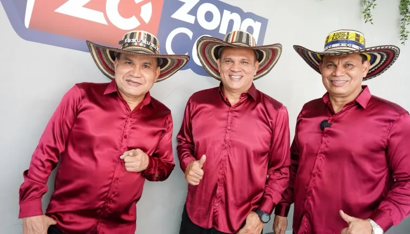Alfredo Enrique, Dino y Walfredo Gutiérrez, líderes de la agrupación Los Corraleros Dinastía Gutiérrez.