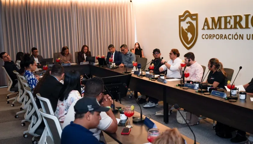 Lanzamiento de la nueva oferta académica de la Corporación Universitaria Americana.