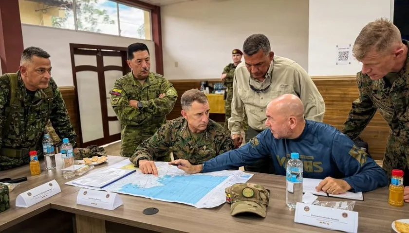 El jefe del Comando Sur de Estados Unidos (Southcom), Francis Donovan, de visita en Colombia