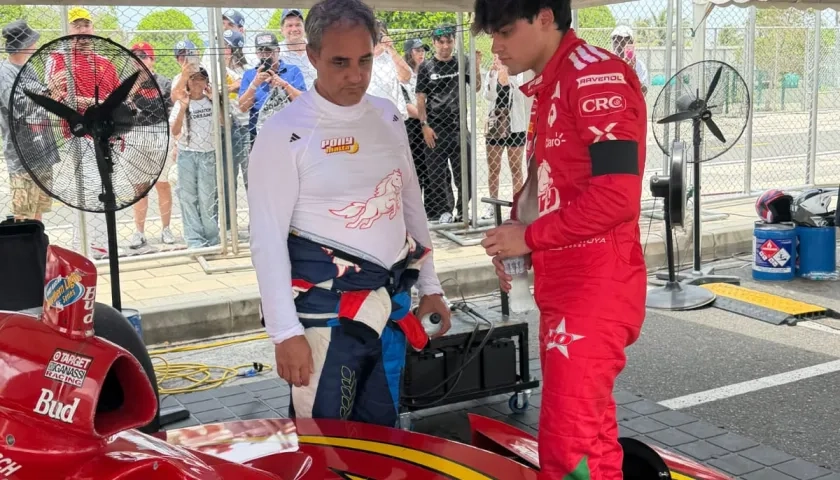 Juan Pablo Montoya y su hijo Sebastián. 