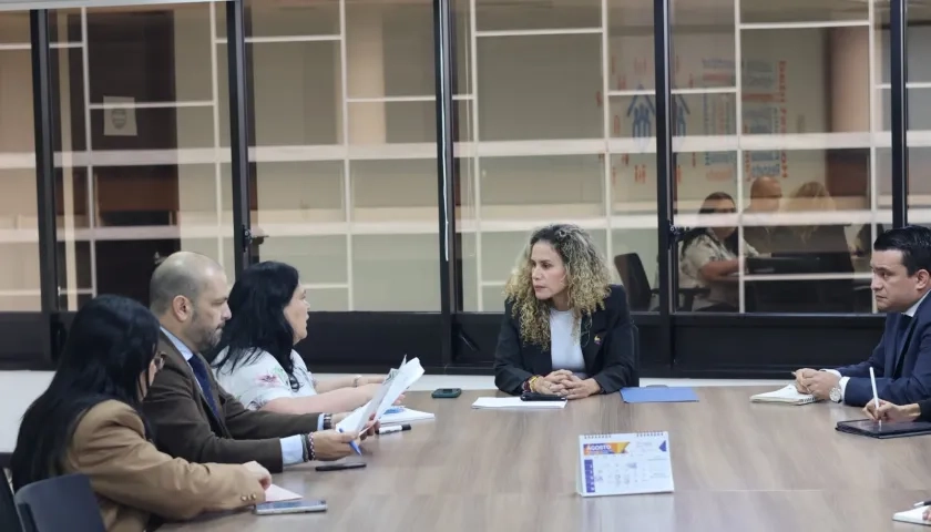 La ministra de Trabajo, Natalia López.