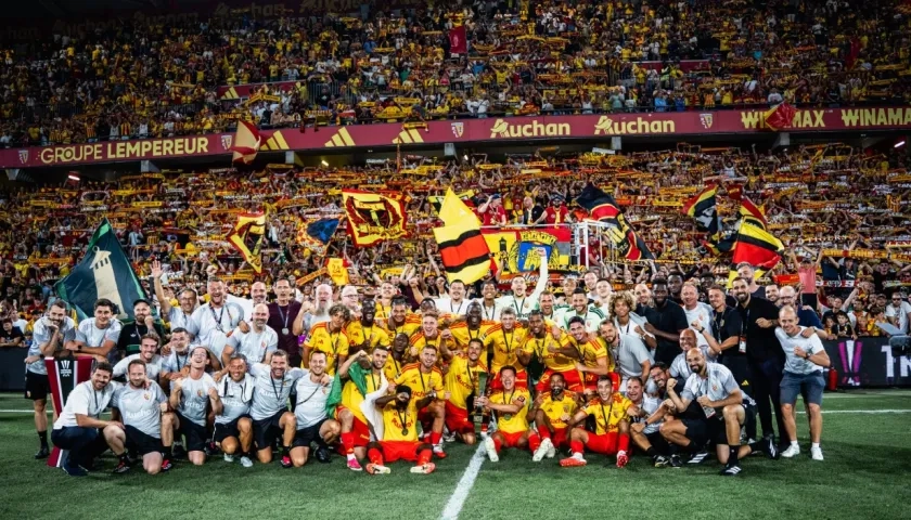 La celebración de los jugadores del Lens.