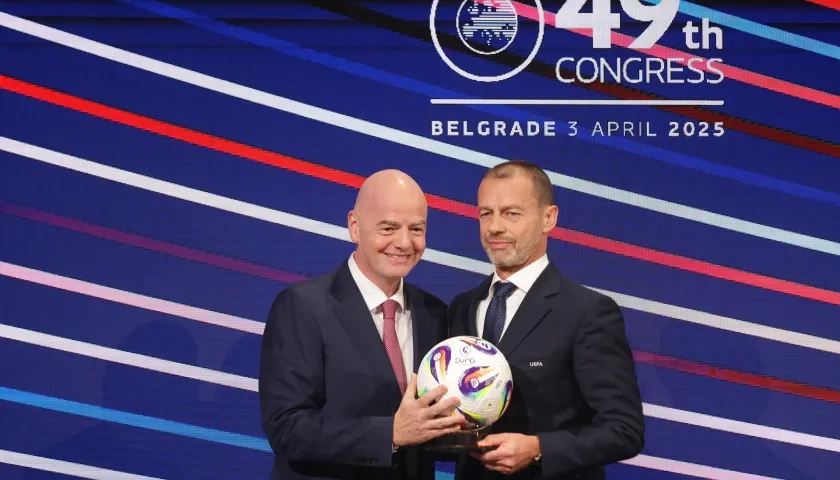 Los presidentes de FIFA, Gianni Infantino, y de UEFA, Aleksander Ceferin.