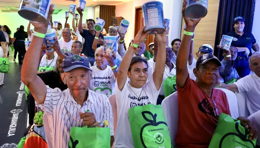 Más de 8 mil adultos mayores son atendidos en los Centros de Vida.