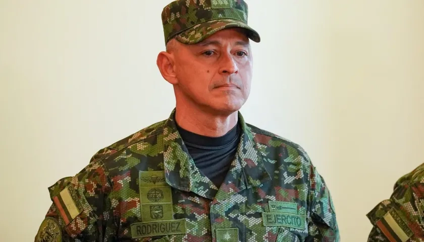 El mayor general Erick Rodríguez, comandante de las Fuerzas Militares.