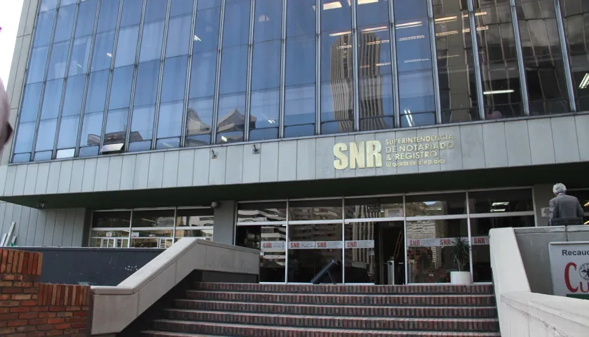 Sede de Superintendencia de Notariado y Registro, en Bogotá. 
