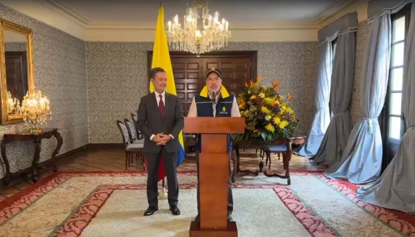 El canciller Omar Bula y el director de la UNGRD, David Tamayo.