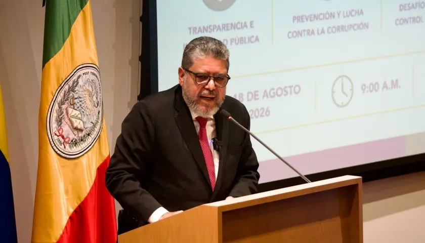 Carlos Hernán Rodríguez, contralor General de la República.