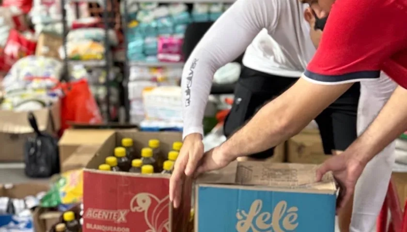 Centro de acopio para donaciones. 
