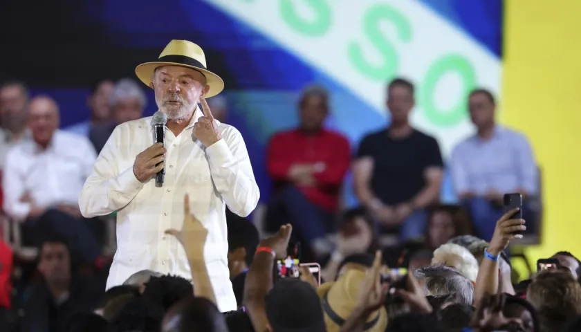 Lula interviene durante la convención nacional del Partido de los Trabajadores (PT).