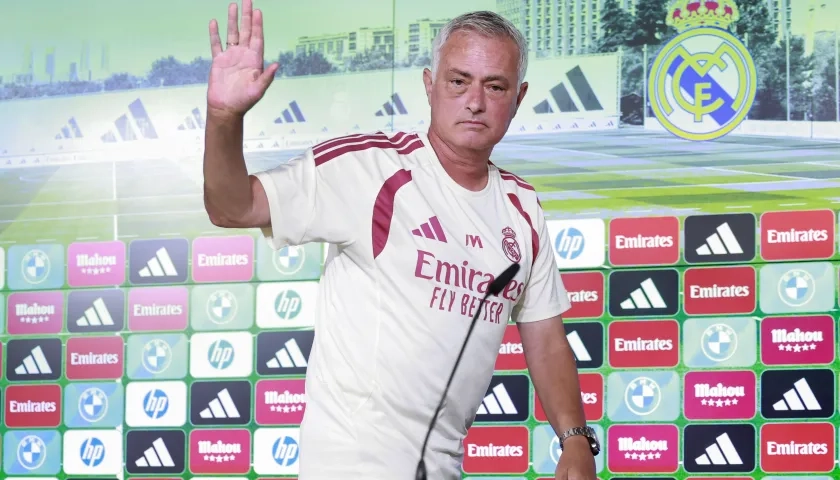 José Mourinho, entrenador del Real Madrid, concedió rueda de prensa este viernes.