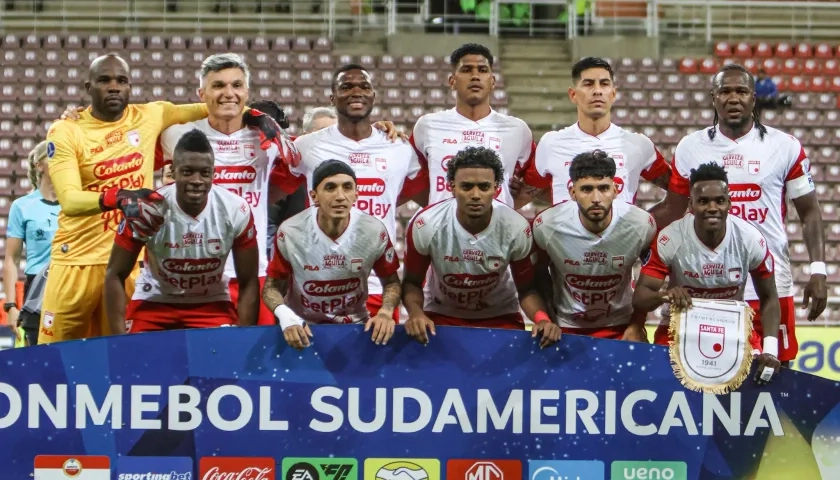 Santa Fe iba a recibir el miércoles, en Bogotá, a River Plate, por Copa Sudamericana.