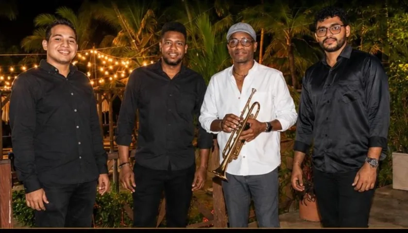 'Los Hermanos Márquez y su son de Cuba'.