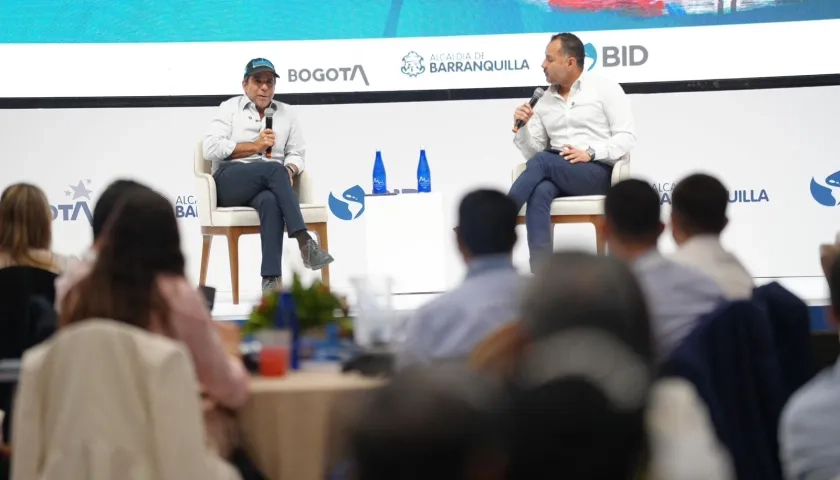 El alcalde Alejandro Char en la Red de Ciudades del BID, que se realiza en Barranquilla.