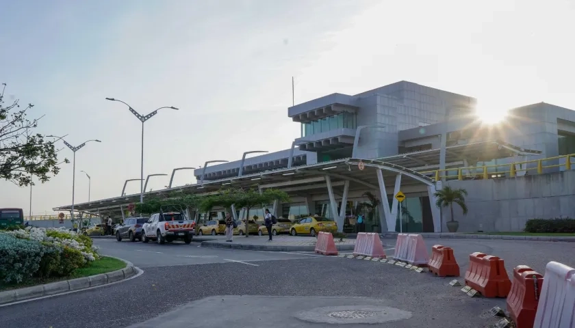 Aeropuerto Ernesto Cortissoz. 