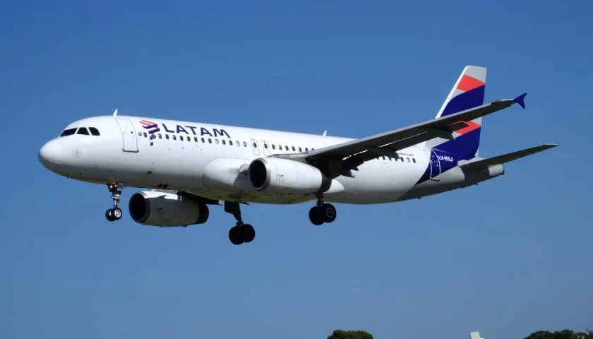 Avión de Latam.