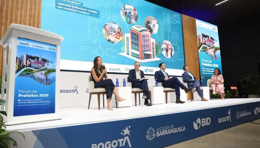 Panel 'Capacidad Institucional: ciudades que construyen confianza'.