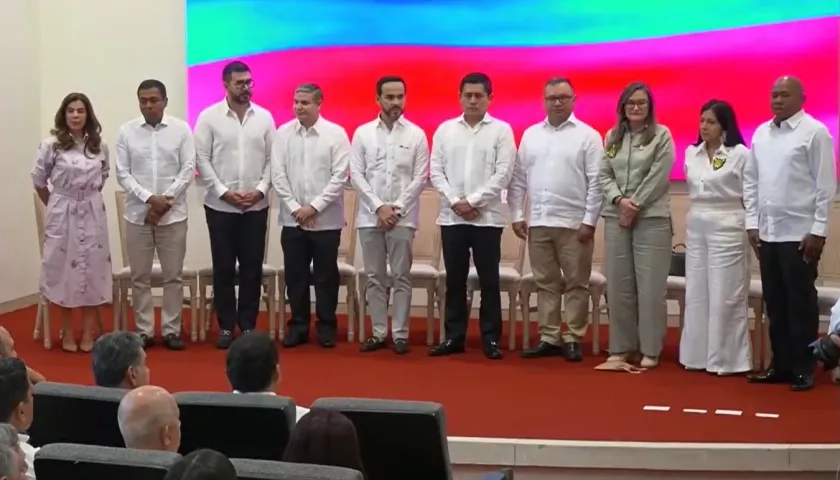 Posesión de los magistrados.