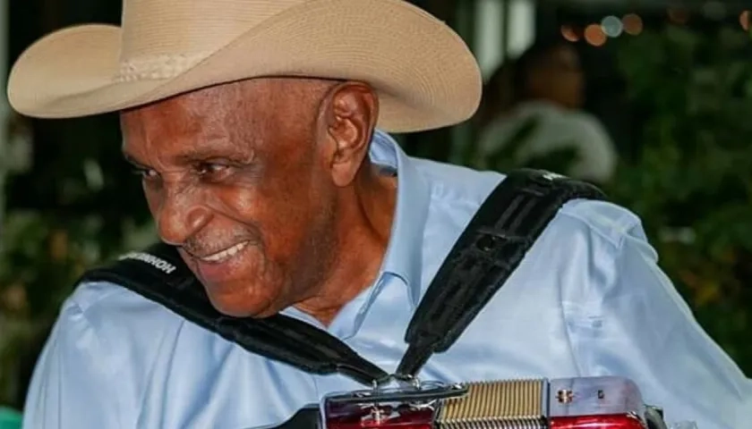 El maestro Náfer Durán.