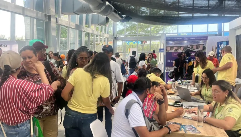 Exhibición en feria de vivienda.