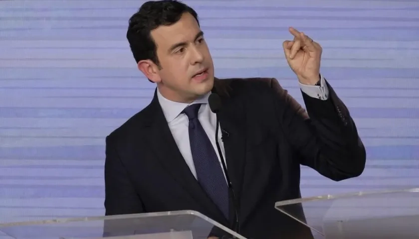 Ministro del Interior, Rodrigo Lara.