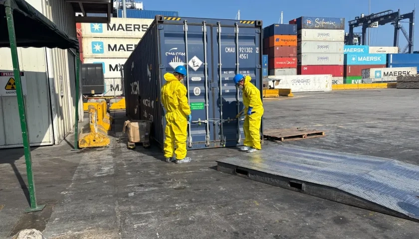 Los residuos partieron desde el puerto de Santa Marta. 
