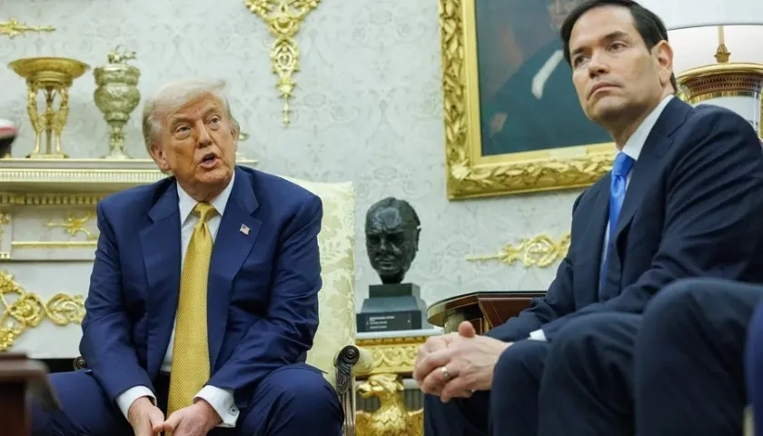 El presidente de Estados Unidos, Donald Trump, y el secretario de Estado, Marco Rubio.