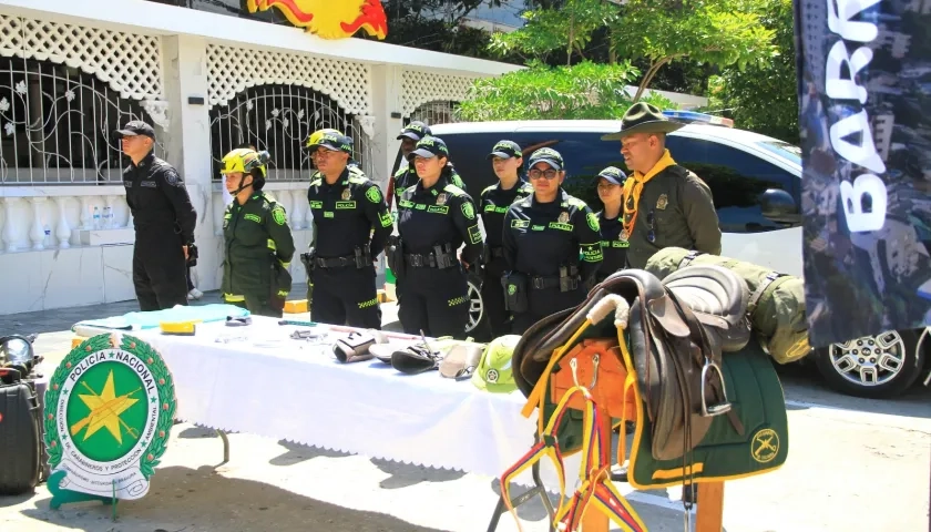 Uniformados de la Policía.