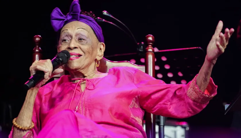 Omara Portundo, legendaria cantante cubana. 