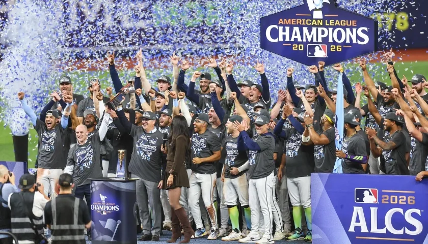 Los Rays de Tampa Bay tras coronarse campeones de la Liga Americana.