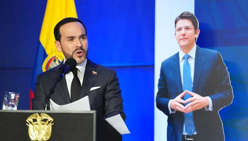 Abelardo De La Espriella al recibir el premio Liderazgo Valiente