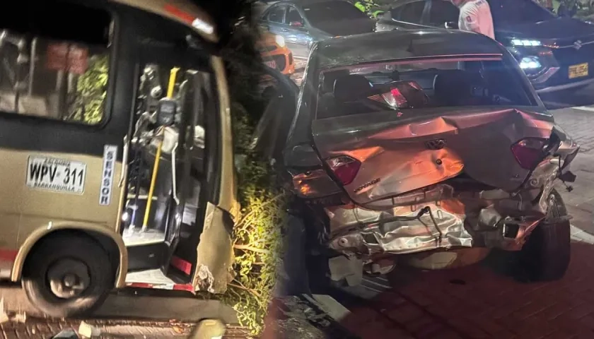 Bus de La Carolina y uno de los vehículos afectados.