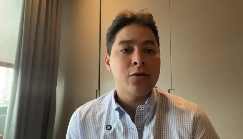 Camilo Torres Villalba, senador de la República.