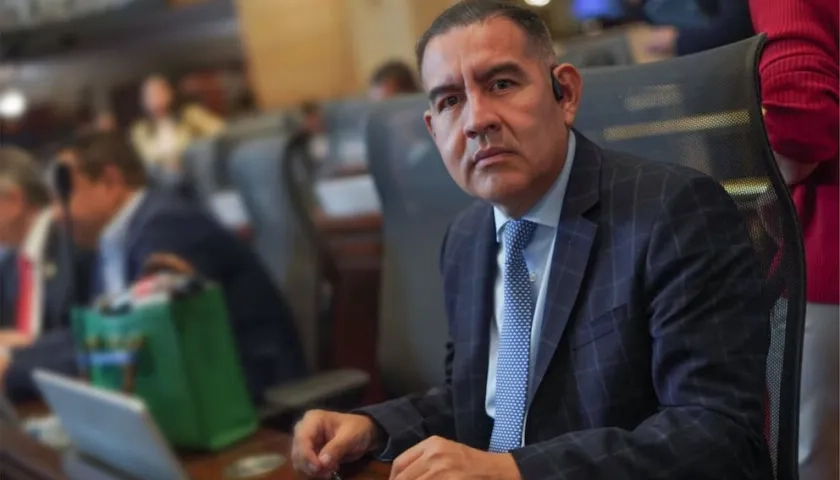 El senador Wilmer Ramiro Carrillo Mendoza.