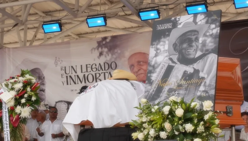 Durán Díaz se coronó como Rey Vallenato 1976 y su despedida fue en El Paso, Cesar.