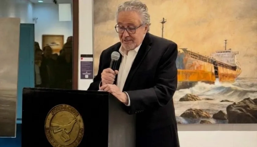 El pintor y escultor, Hernando Alzate.