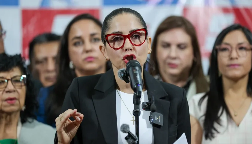La líder opositora Luisa González.