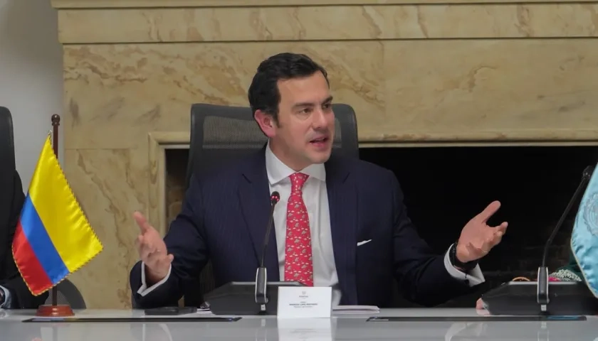 El Ministro del Interior, Rodrigo Lara.