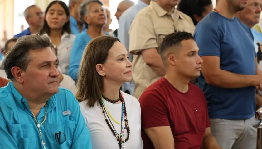 La líder opositora venezolana y Premio Nobel de Paz 2025, María Corina Machado, en una misa realizada en Venezuela este domingo.