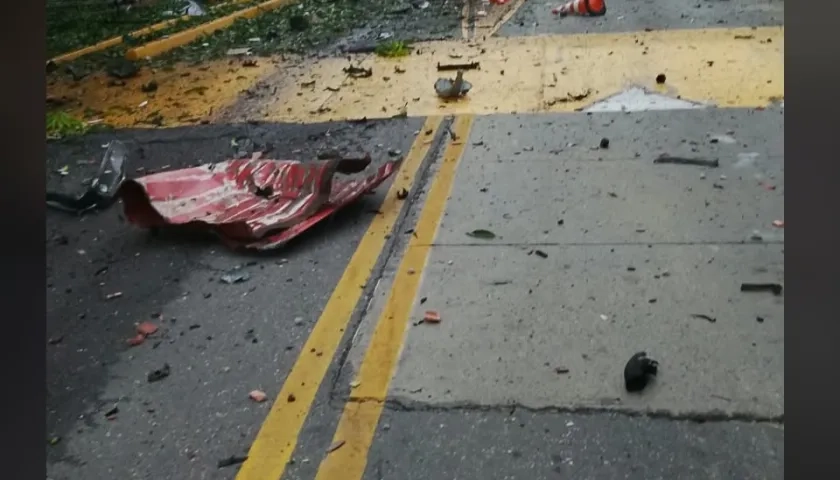 Así quedó el peaje después del atentado.