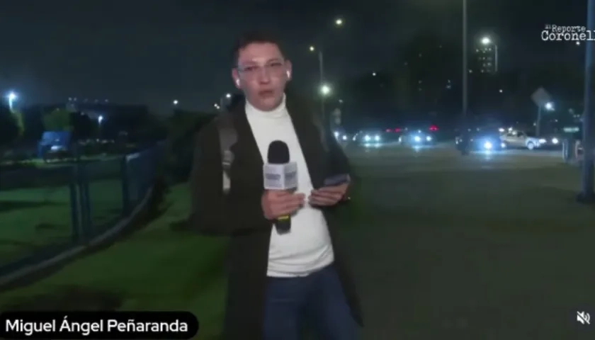 El periodista cuando transmitía en vivo cuando fue víctima de dos intentos de robo. 