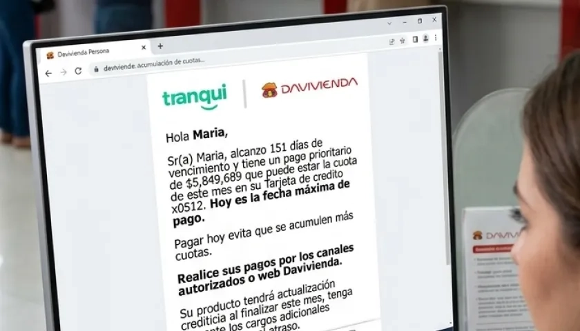 La docente ha recibido esta notificaciones que ya debe un saldo acumulado de pago de cuotas de la tarjeta de crédito. 