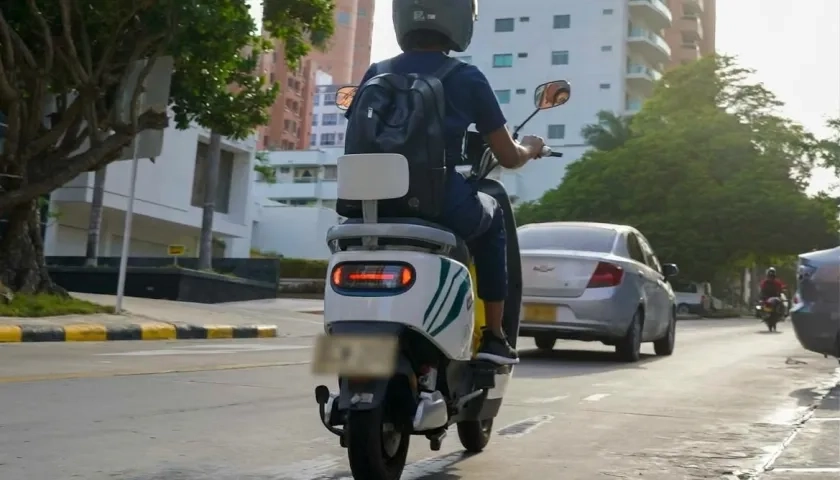 Las bicicletas eléctricas se han convertido en una alternativa de transporte para los ciudadanos. 