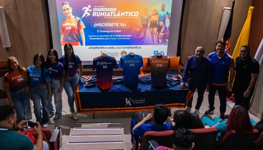 Acto de presentación de la segunda edición de la Media Maratón Runiatlántico 2026.