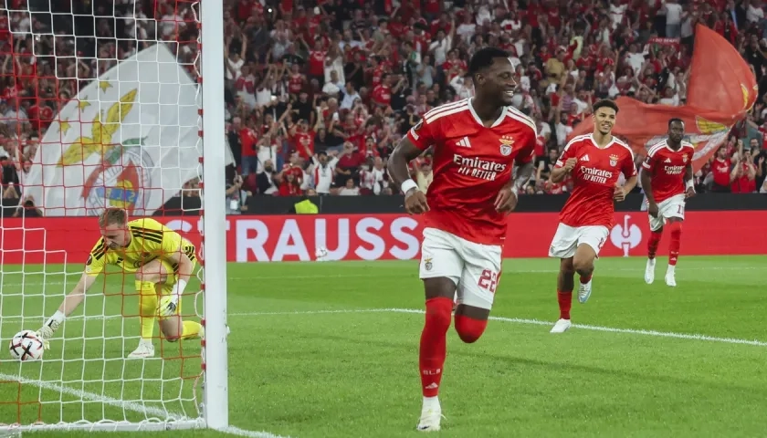 Jhon Jáder Durán tras marcar de penalti su primer gol ante el Celtic.