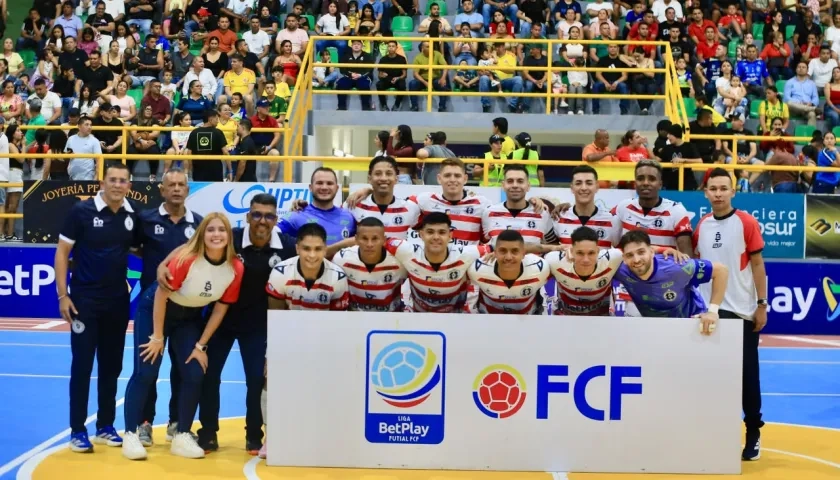 Independiente Barranquilla tras la victoria 4–2 sobre Generaciones de Bolívar 90. 