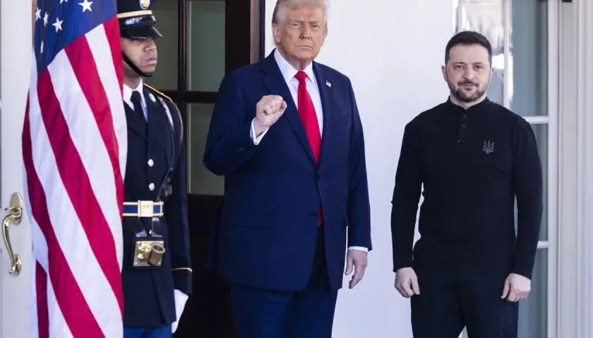 Donald Trump con Volodímir Zelenski, presidente de Ucrania. 