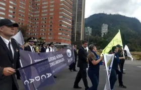 Pilotos en huelga de Avianca en protesta.